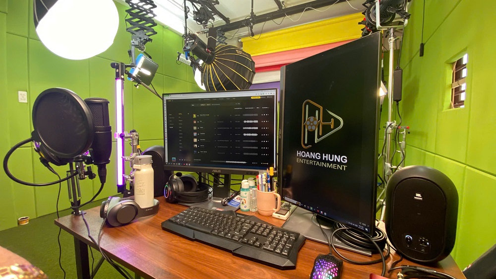 Lồng tiếng & Sản xuất…