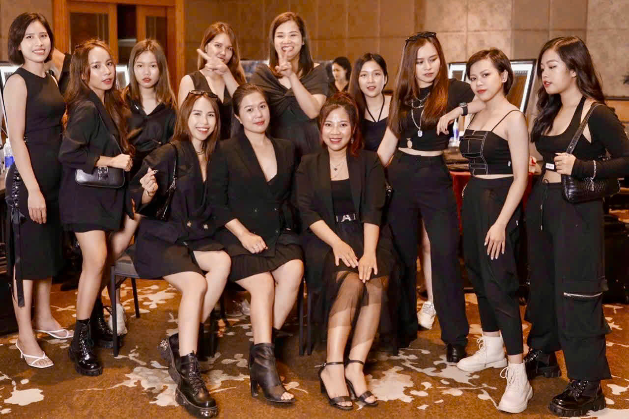 Nghiên cứu tham mưu phương án đề xuất cấm không cho học sinh sử dụng điện thoại di động